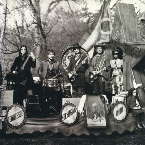 The Raconteurs – Consolers Of The Lonely